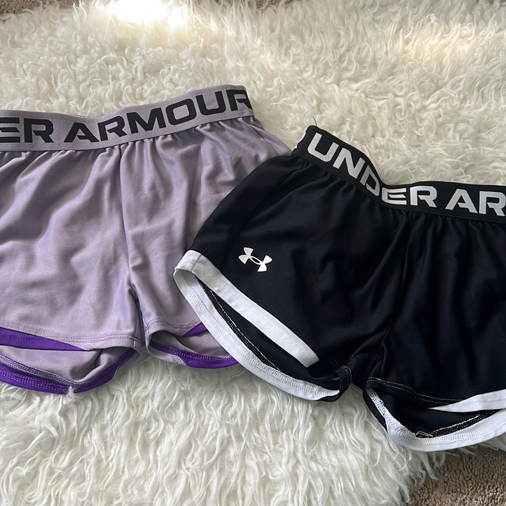 Lot of 2 pairs of girls Under Armour shorts size YSM